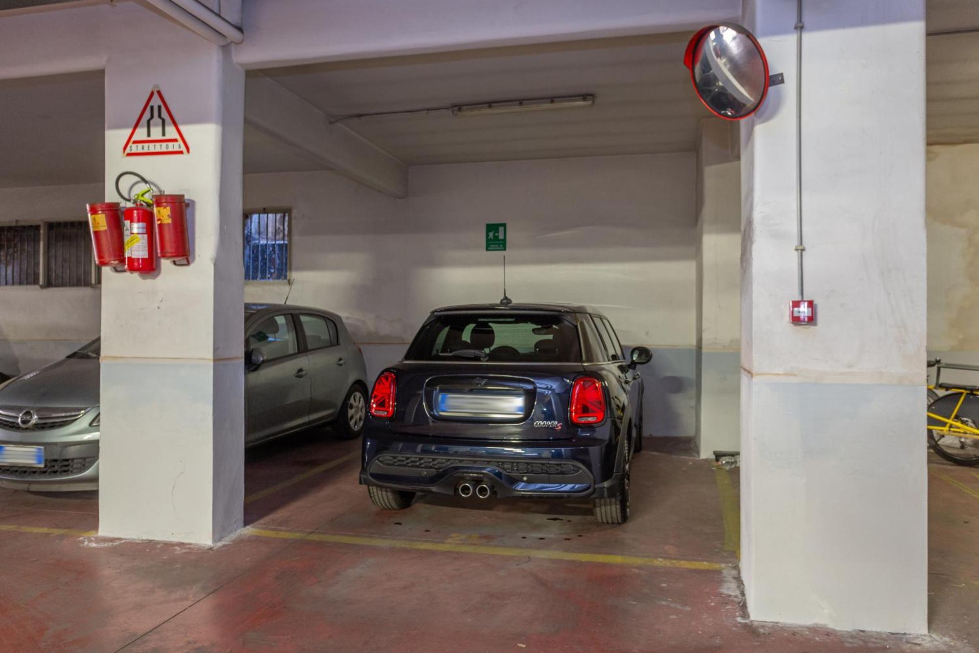 Vatican Exclusive Penthouse W Terrace And Parking Appartamento