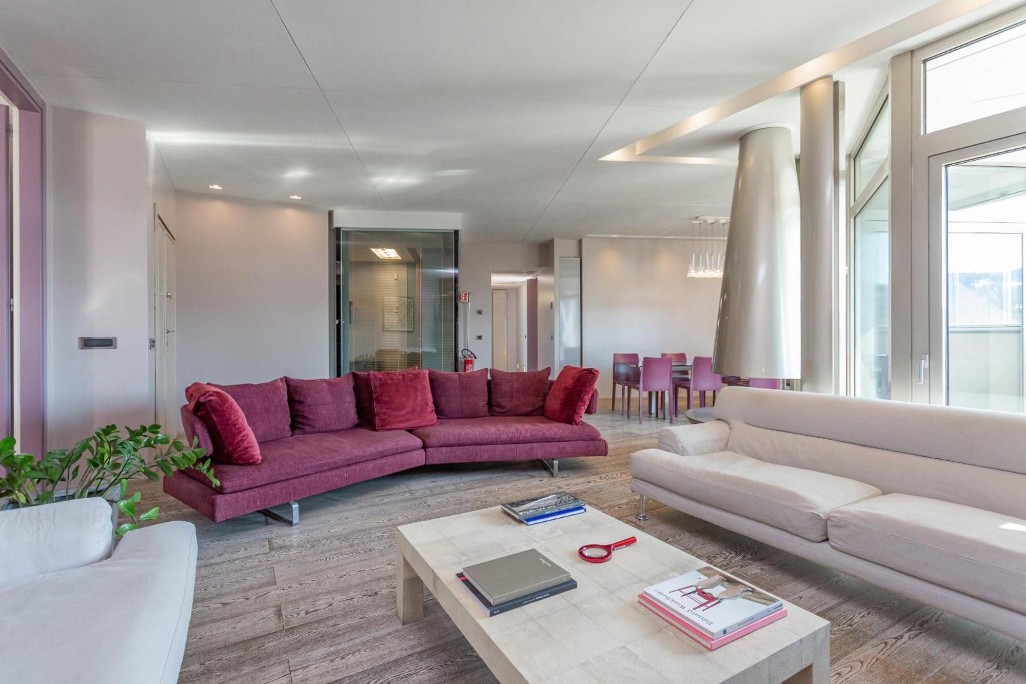 Vatican Exclusive Penthouse W Terrace And Parking Appartamento